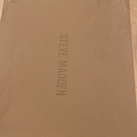 Steve Madden Patent Cognac patent leather boots - Picture 5 of 5